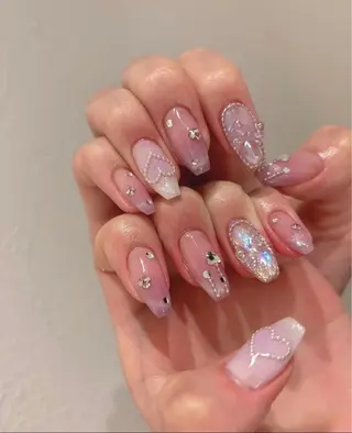 ネイル チョウ Rachaelのネイルデザイン