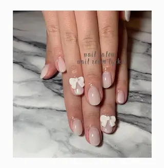 ネイル ﾈｲﾙﾙｰﾑﾘｯｶ 𝐦𝐚𝐲𝐮のネイルデザイン