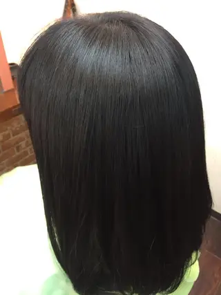 セミロング パーマ 桧山 真のヘアスタイル