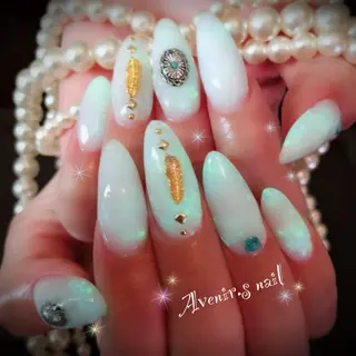 ネイル Home Salon Avenir.のネイルデザイン