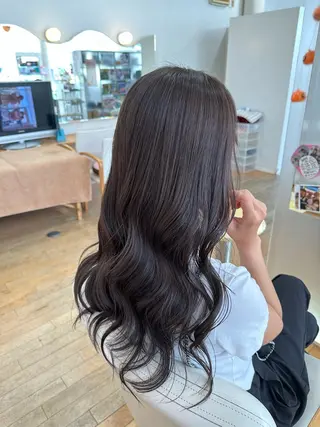 カラー CO&CO HAIR所属・山本 瑠華のヘアスタイル