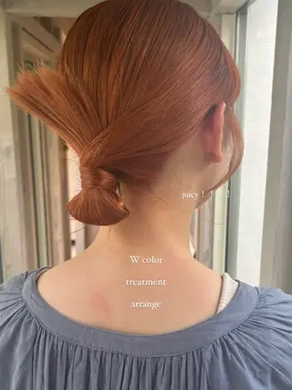 カラー 荻野 未来のヘアスタイル