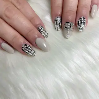 ネイル Sii nail 🤍SAKIのネイルデザイン
