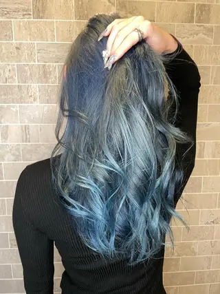 ロング ブリーチ毛矯正.髪質 改善.髪にドラマをのヘアスタイル