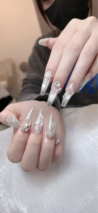 ネイル Van Nail Salonのネイルデザイン