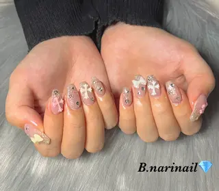 ネイル b.nari nailのネイルデザイン