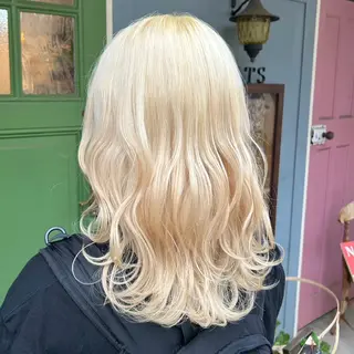 セミロング カラー モデル募集中 🫧虹心🫧のヘアスタイル