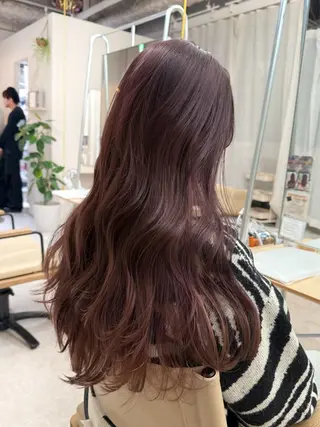 ロング カラー 辺見 葵のヘアスタイル