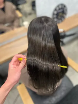 セミロング 🩵Lutia新宿 ヒイラギ🩵のヘアスタイル