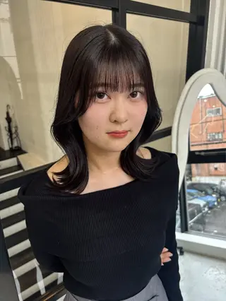 ミディアム カラー MaisonHALU 松浦光咲のヘアスタイル