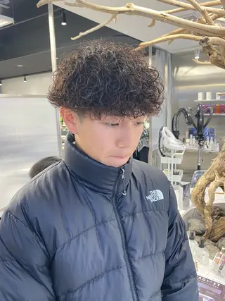 パーマ メンズ シャドウパーマ/ ルーズパーマ/メンズのヘアスタイル