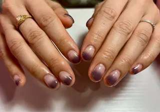 ネイル WHITE NAIL新潟店所属・koizumi risaのネイルデザイン