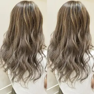 ロング カラー grow上野御徒町【グロウ】所属・ブリーチ・ハイトーン 特化🎉内山のヘアスタイル