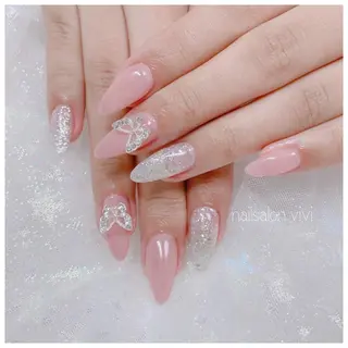 ネイル ＶＩＶＩ nailsalonのネイルデザイン