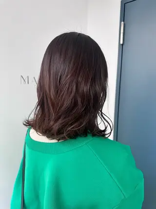 ミディアム カラー 高橋友里亜 /フリーランスのヘアスタイル