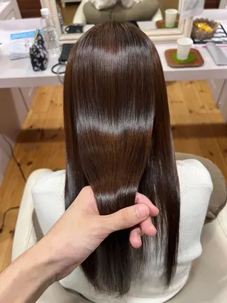 ロング 佐藤 翔空【艶 カラー/縮毛矯正】のヘアスタイル