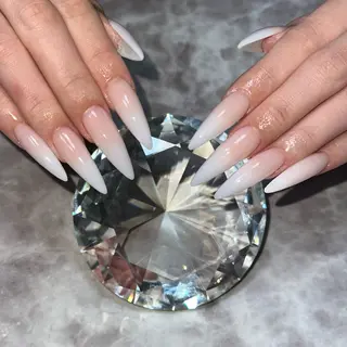 ロング BeautySalonKREI所属・KREI NORIKAのネイルデザイン