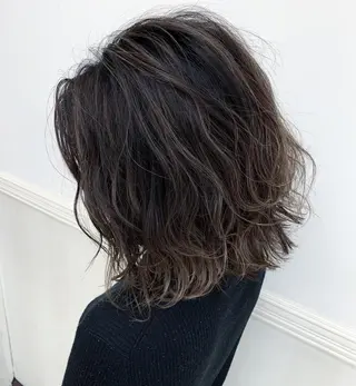 ショート カラー N° jillva ♦️川端裕司♦️のヘアスタイル
