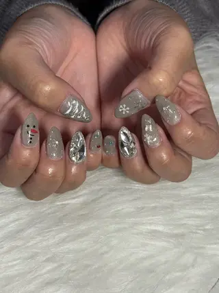 ネイル LAVISH nail salonのネイルデザイン