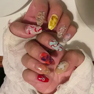 ネイル O. Maikaのネイルデザイン