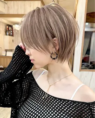 ショート おのだ あやなのヘアスタイル