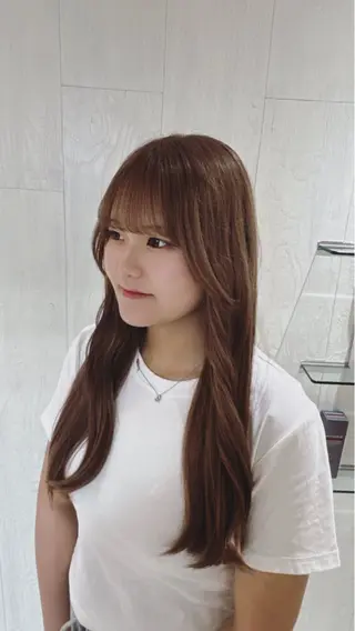 セミロング 美優🐩/ ハイトーン/栄のヘアスタイル