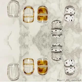 ネイル S LOUNGE NAIL所属・パーツたくさん🍓 SUMIのネイルデザイン