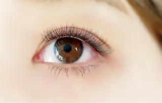 マツエク・マツパ uniii所属・uniii相模大野 Yoshizawaのマツエク・マツパデザイン