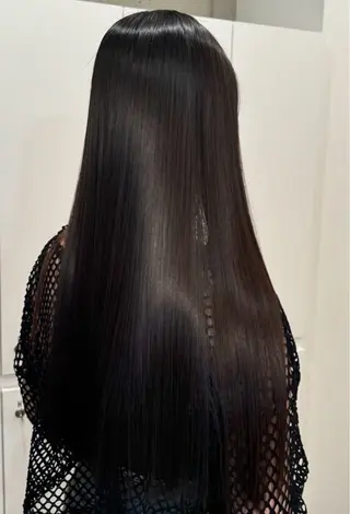 ロング 染谷 玲花のヘアスタイル