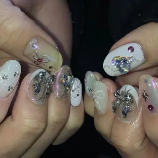 ネイル kana/モード ・グランジ໒꒱のネイルデザイン