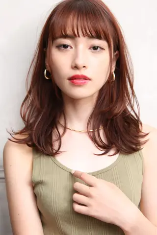 セミロング カラー 津村 優明のヘアスタイル