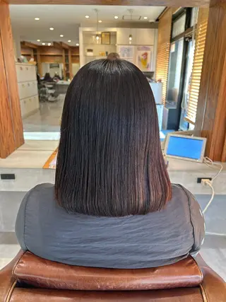 ミディアム adorable 樋口円のヘアスタイル