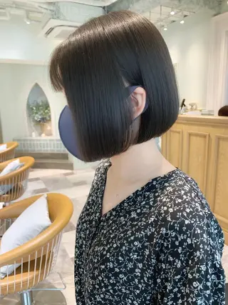 ショート レイヤーカット/ 顔周り 五島巨幹のヘアスタイル