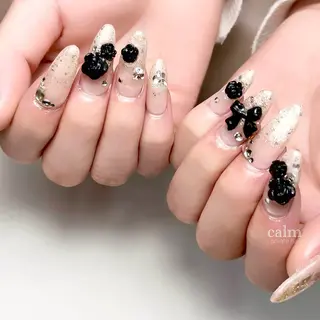 ネイル calm 〔ｶｰﾑ〕のネイルデザイン