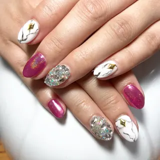 ネイル MaHaRo所属・S HARUKAのネイルデザイン