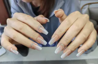 ネイル コネコネイルサロン モデル用のネイルデザイン