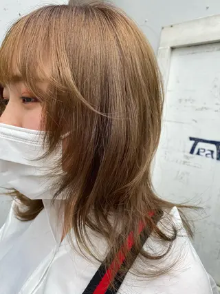 セミロング カラー お任せヘア☘️☘️ 及川渚のヘアスタイル