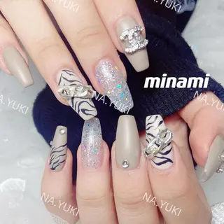 ネイル YUKI 💗 渋谷店のネイルデザイン