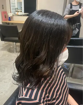 カラー 伊藤 まみのヘアスタイル