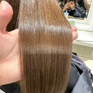 ミディアム Zina/髪質改善/ 縮毛矯正/谷内昇太のヘアスタイル