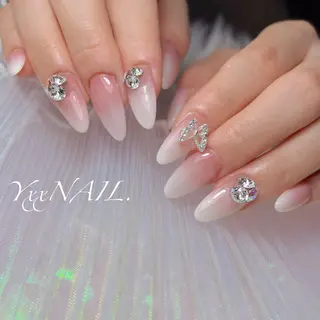 ネイル プライベートサロン 🩵YxxNAIL.のネイルデザイン