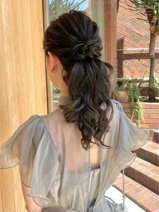 セミロング ヘアアレンジ 💫お呼ばれヘア💫 men's✨ともえ✨のヘアスタイル