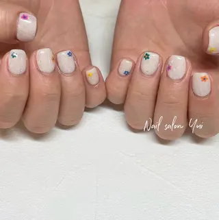 ネイル Miku 🌼のネイルデザイン