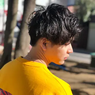 ショート パーマ メンズ 樋野 亮のヘアスタイル