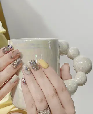 ネイル RAFFINE haru🦋🩵のネイルデザイン