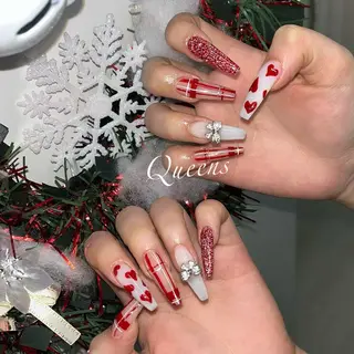 ネイル Queens ゲンのネイルデザイン