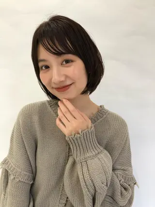 ミディアム 木志 望美のヘアスタイル