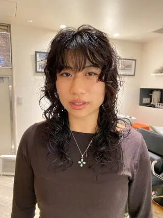 ロング パーマ ナチュラルヘア🫧 ナナミのヘアスタイル