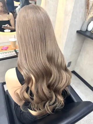 ロング 🧋ミルクティー 職人🧋のヘアスタイル