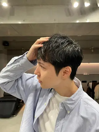 ショート パーマ メンズ 吉田一輝 外国人パーマのヘアスタイル